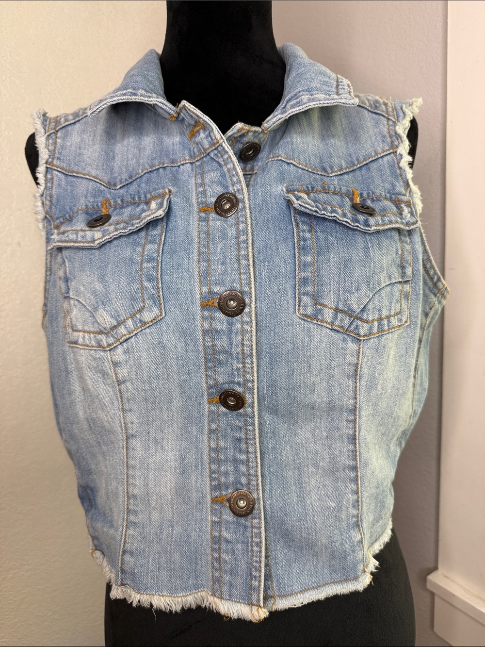 Highway Jeans Light Wash Cropped Frayed Denim Vest Y2K Western Festival size XL